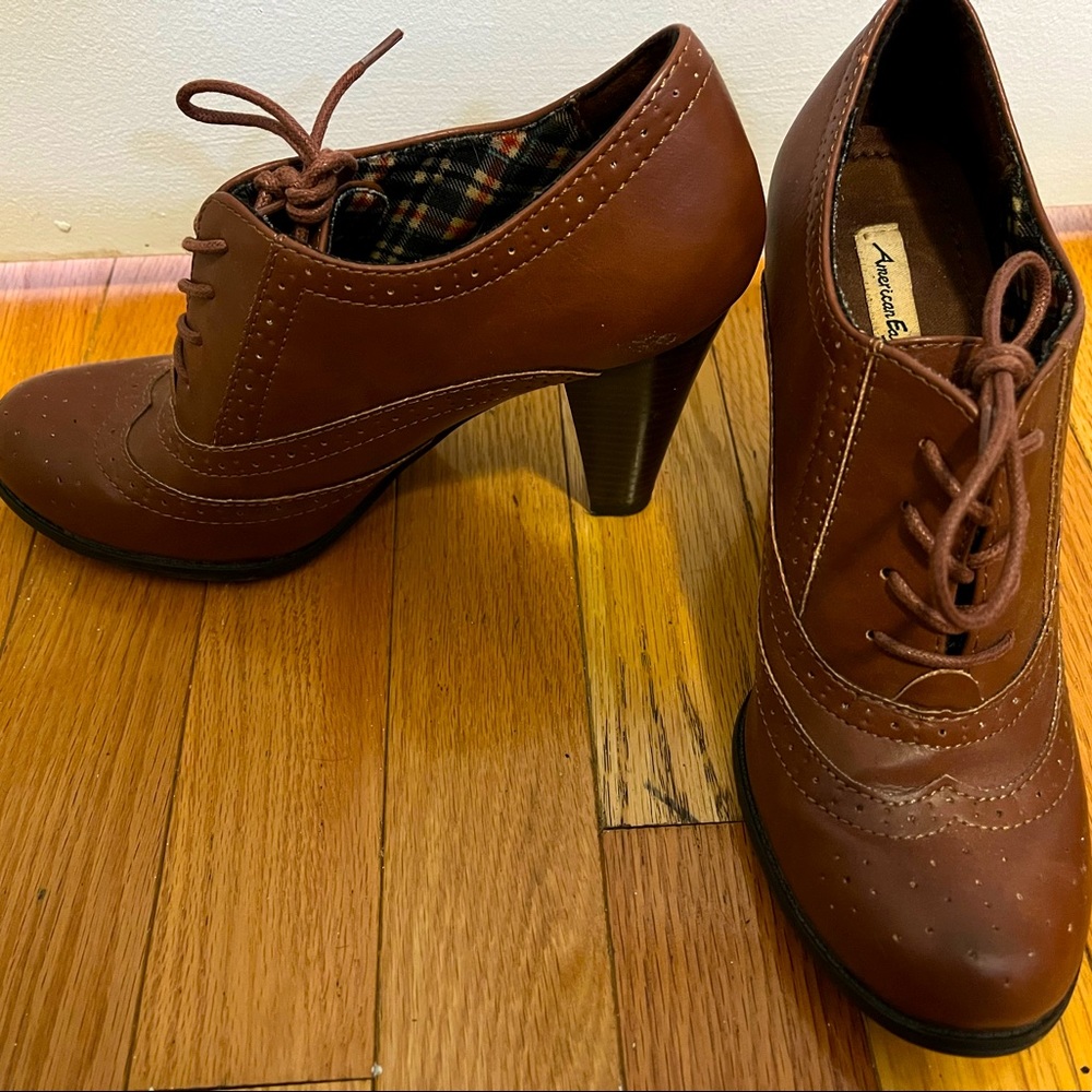 American Eagle Brown Leather Heeled Ankle Booties
